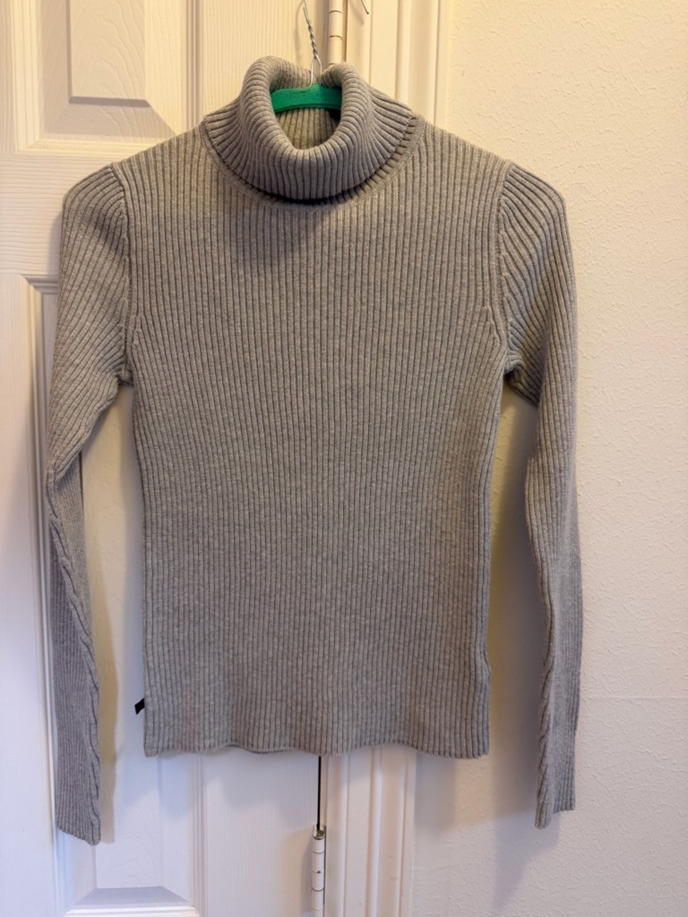 Ralph Lauren Light Gray Ribbed Turtleneck Sweater